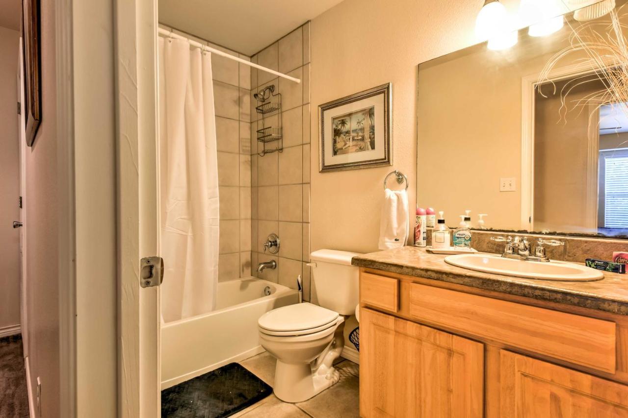 Waterfront Corpus Christi Townhome With Pool And Dock! Exterior foto